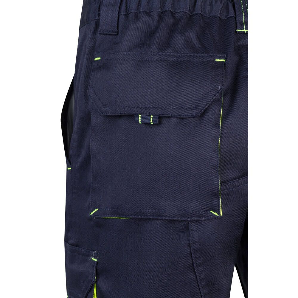 VL HEMERA. Tvåfärgade bermudashorts med flera fickor i stretch (240g/m²), i bomull (46%), EME (38%) och polyester (16%)