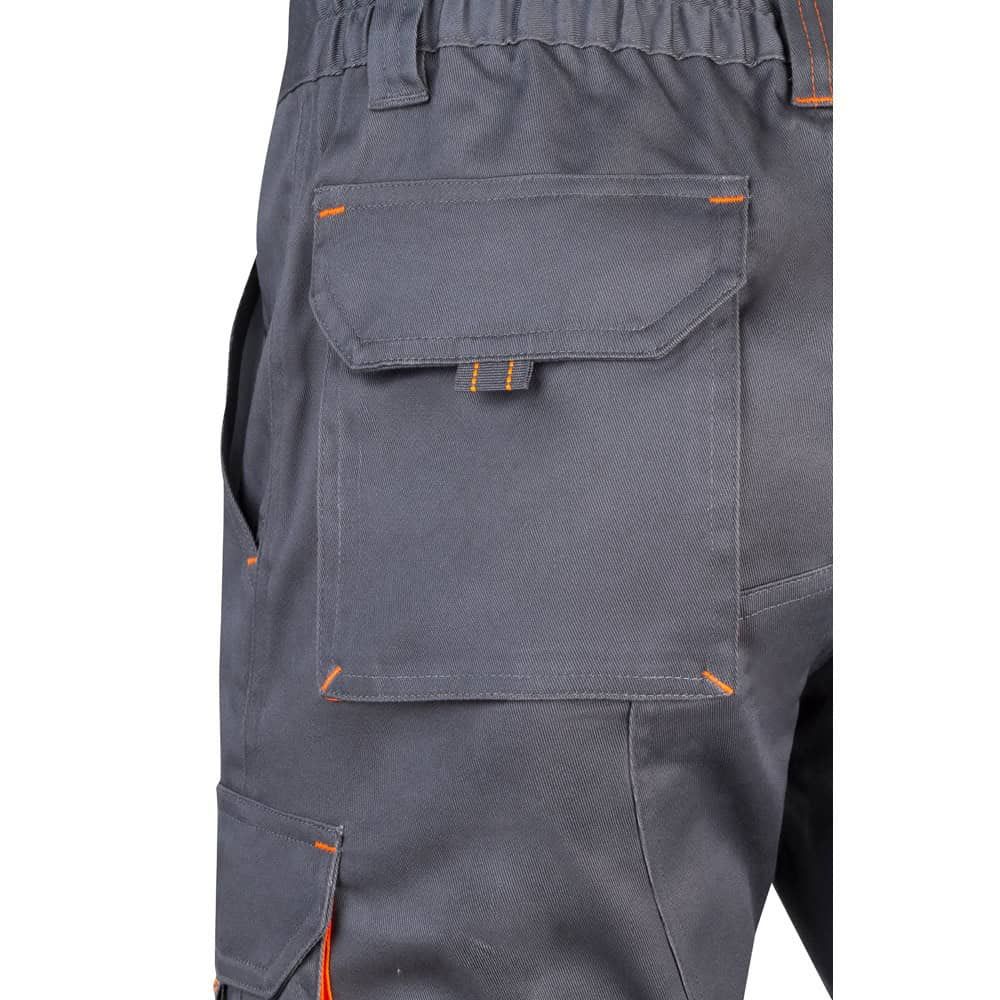 VL HEMERA. Tvåfärgade bermudashorts med flera fickor i stretch (240g/m²), i bomull (46%), EME (38%) och polyester (16%)