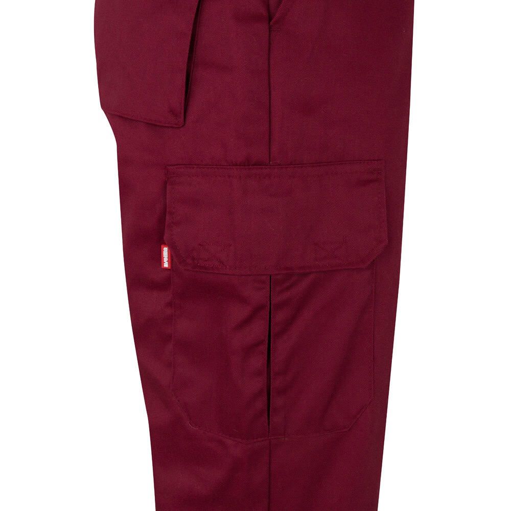 Tvåfärgade byxor i twill med fickor, bomull och polyester.