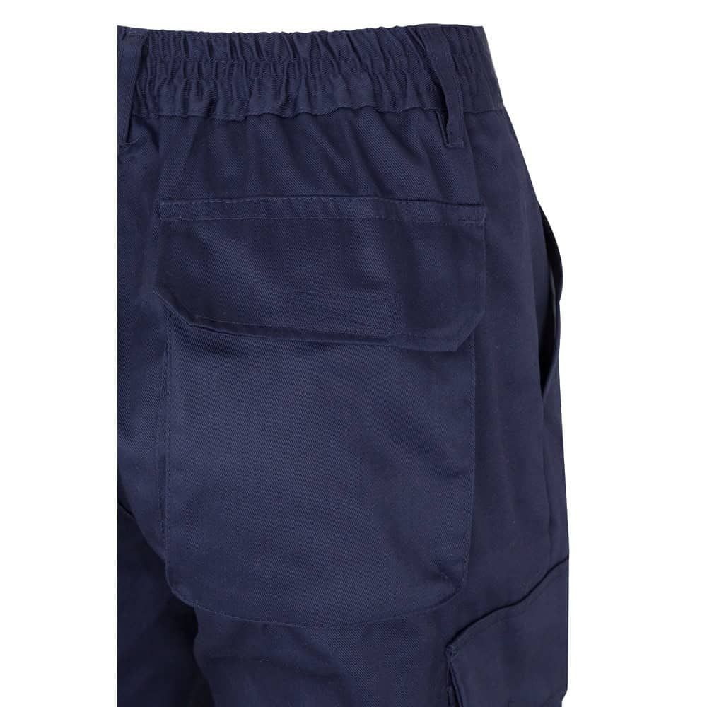 Mörkblå twillbyxor med flera fickor i bomull och polyester.