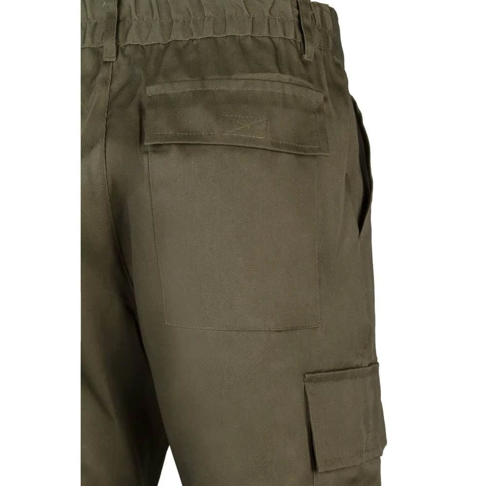 Twillbyxor i bomull och polyester med flera fickor, perfekta för arbete och fritid.
