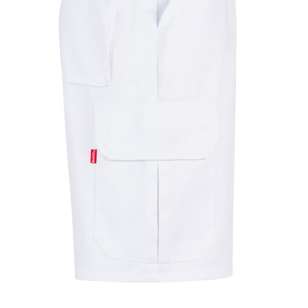 Workshorts i twill med flera fickor, vit, för arbetskläder.