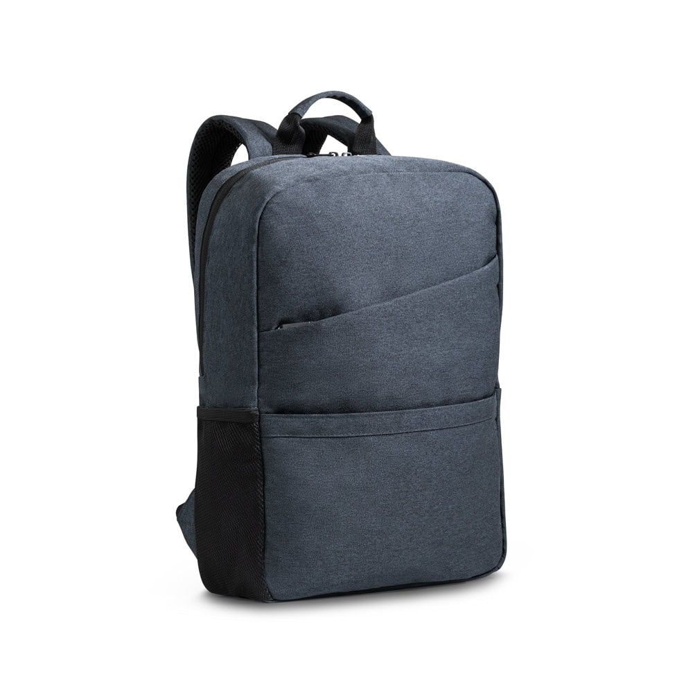 Mörkgrå backpack med fack för 15,6" laptop, tillverkad av återvunnen polyester.