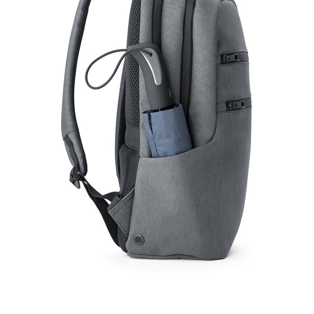 Vattentät Brooklyn-ryggsäck i nylon för 15'' laptop med flera fack.