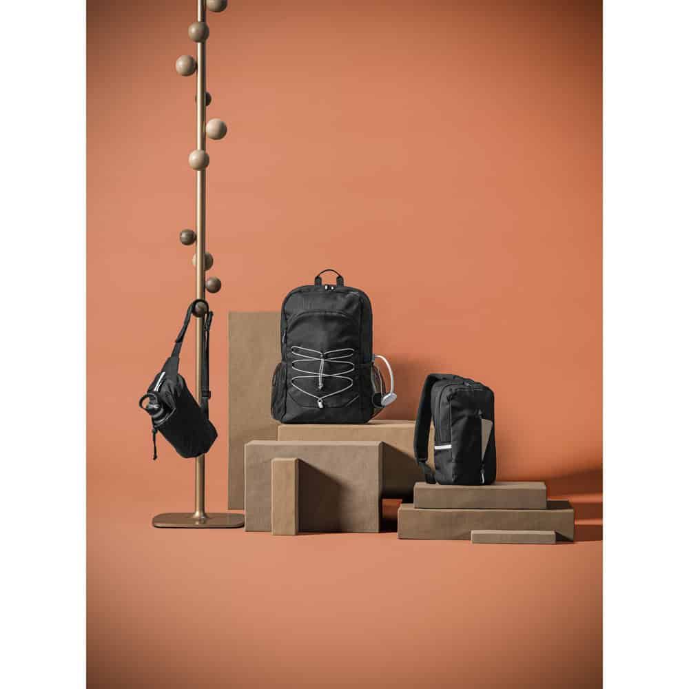 Delfos Pouch midjeväska av 300D och 600D återvunnen polyester med reflekterande element och foder av.