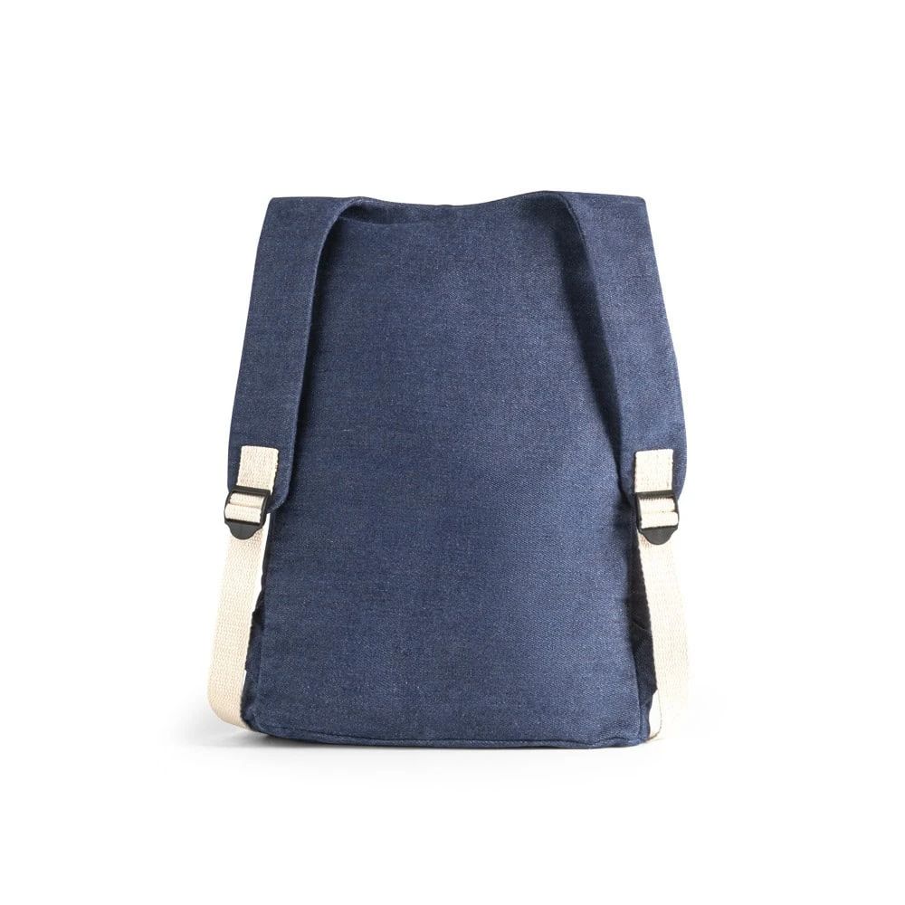 Denim ryggsäck i jeanstyg med justerbara remmar och praktisk design.