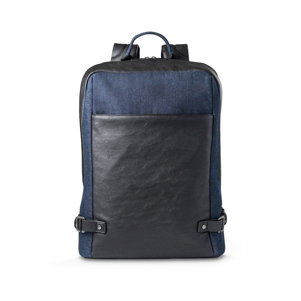 Ryggsäck i denim och PU för laptop upp till 15,6 tum, perfekt för arbete och studier.