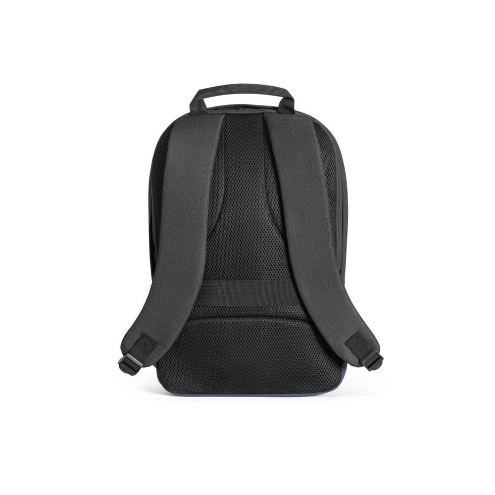 Svart stöldskyddsryggsäck i 600D återvunnen polyester, ergonomisk design.