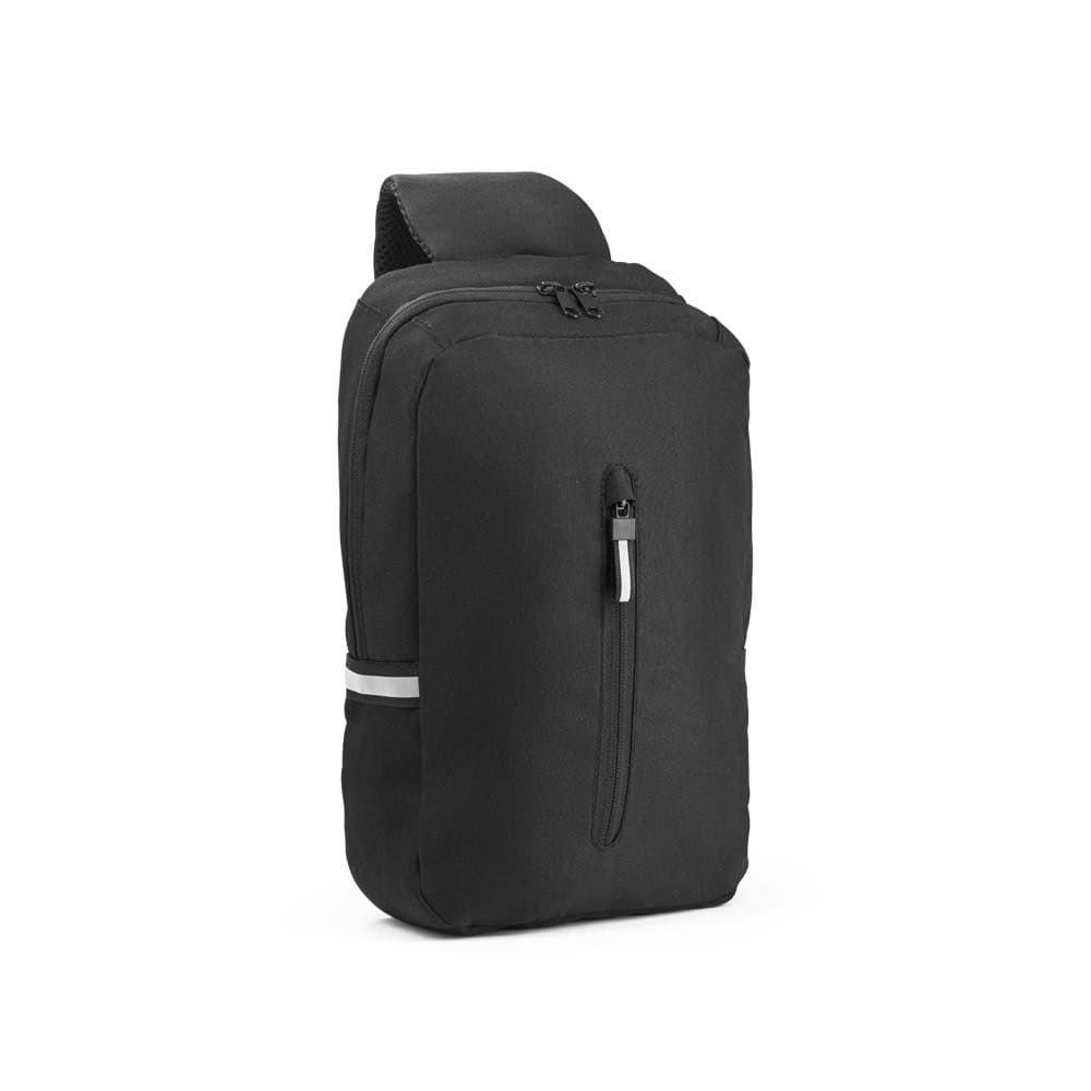 Svart ryggsäck i 300D och 600D återvunnen polyester med enkelrem.