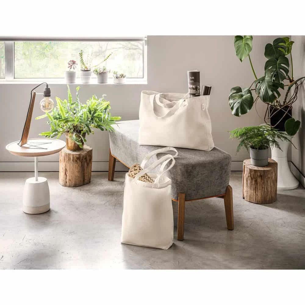 PARMA. Väska i bomull (50%), återvunnen bomull (30%) och polyester (20% rPET) (280 g/ m²)