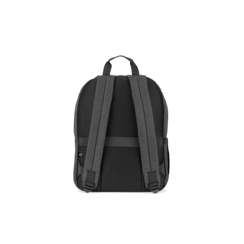 Svart laptopryggsäck i återvunnen polyester med justerbara remmar.