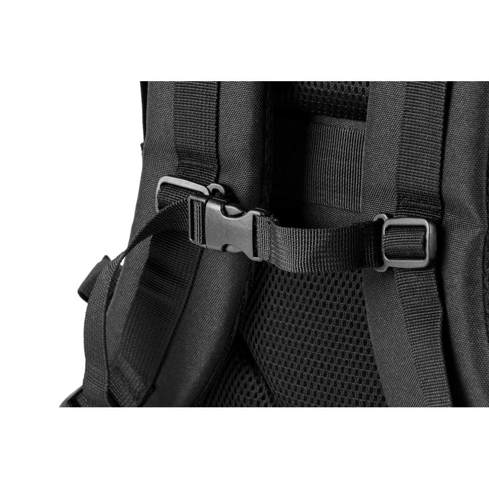EDINBURGH BPACK. Ryggsäck i militärstil i 600D, återvunnen polyester med hög densitet och foder i 210D återvunnen polyester 17.3'
