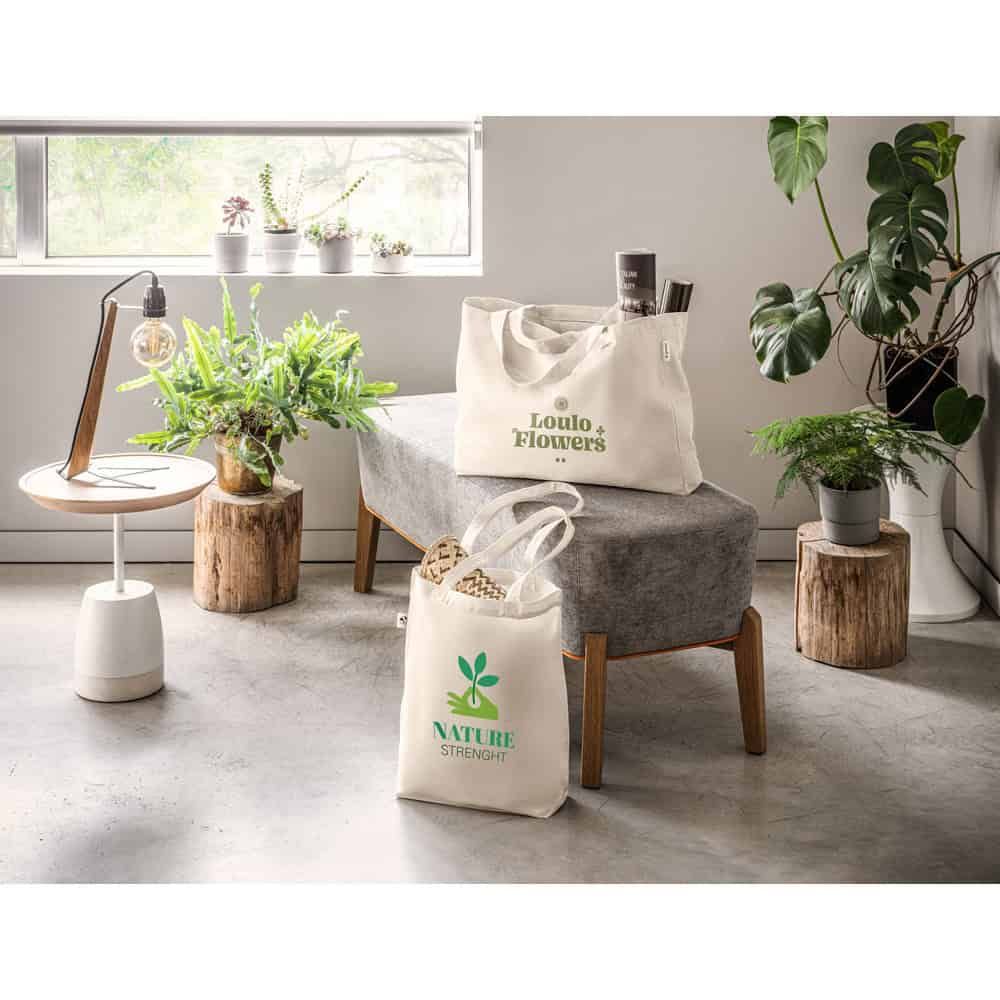HARBOR. Påse tillverkad av återvunnen bomull (70%) och polyester (30% rPET) (280 g/m²)