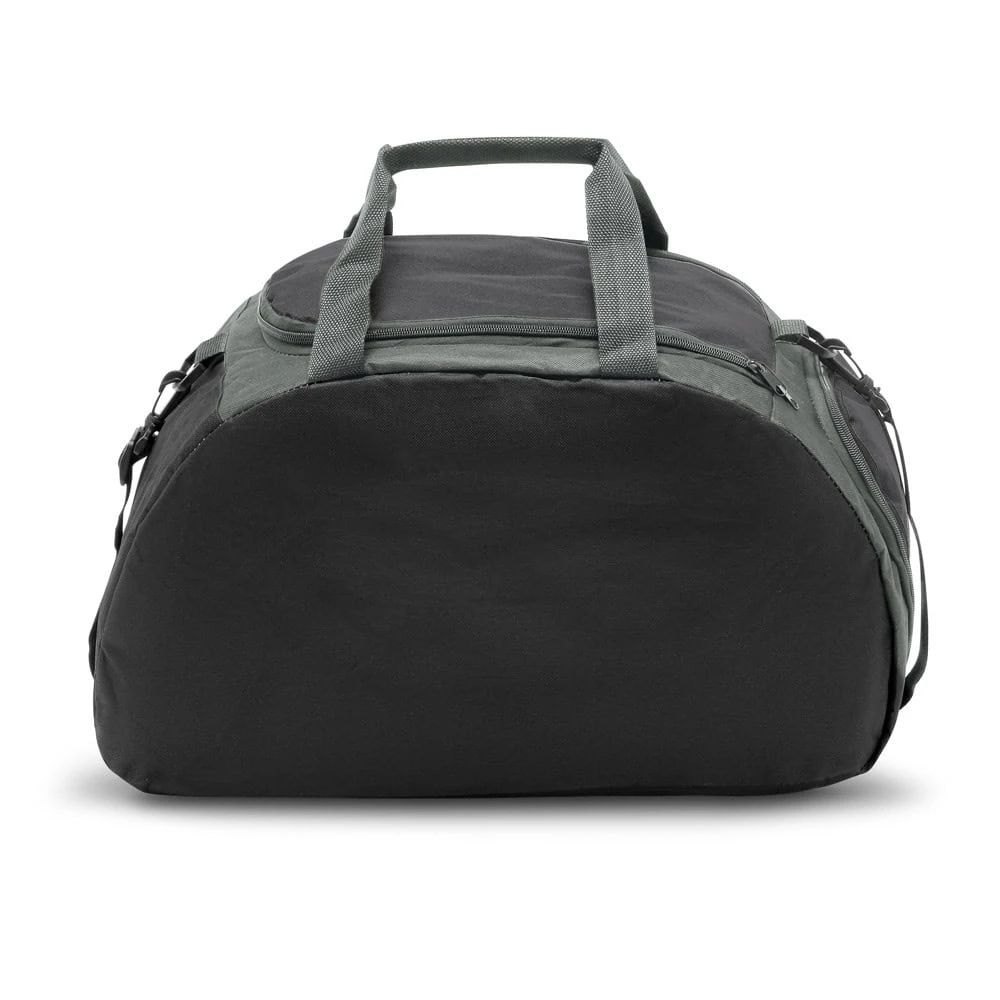 Svart sportväska i 600D polyester med handtag och dragkedjor.