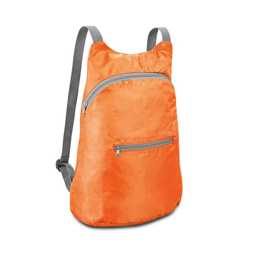 Orange vikbar ryggsäck i ripstop-nylon med dragkedjor och justerbara remmar.