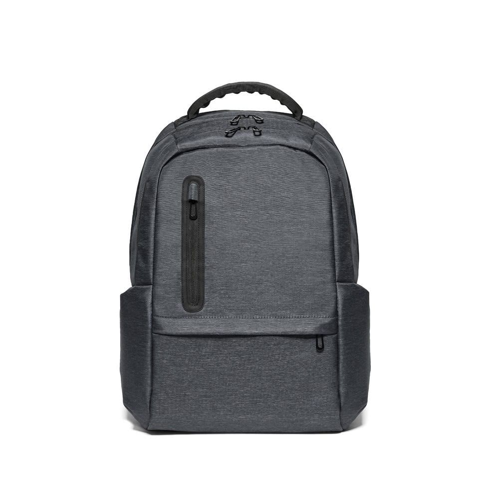 Vattentät 17-tums ryggsäck i nylon för laptop och vardagsbruk. Perfekt för resor och dagligt bruk me.