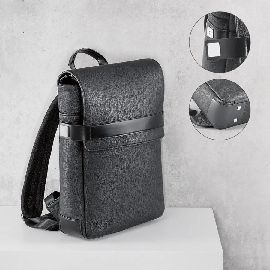 EMPIRE BACKPACK. Ryggsäck i polypropen för 14'' laptop