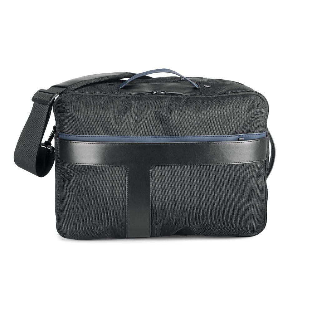 Ryggsäck för laptop upp till 15,6 tum i slitstark 1680D-nylon. Perfekt för arbete och resor, med jus.