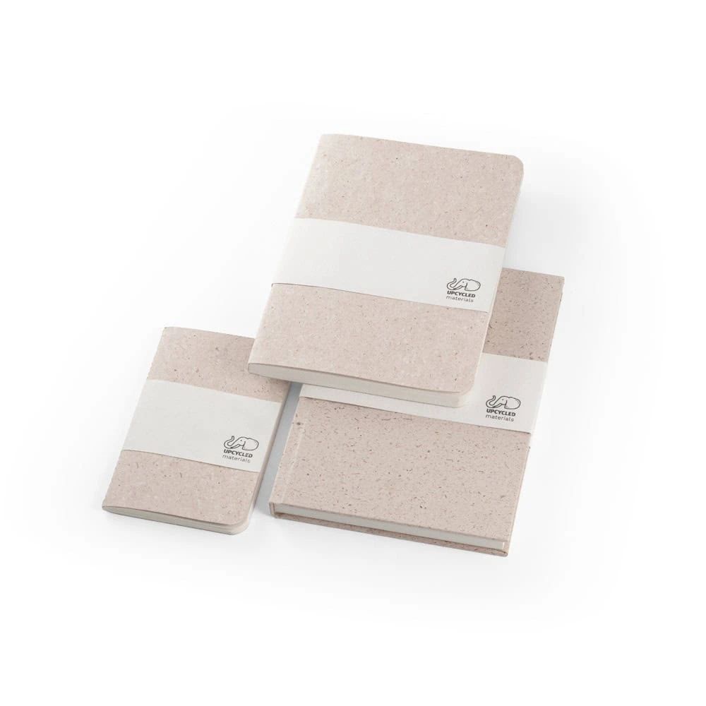 ORGANIC SOFT. A6 anteckningsblock med flexibelt omslag tillverkat av ekologiskt elefantmaterial (80%)