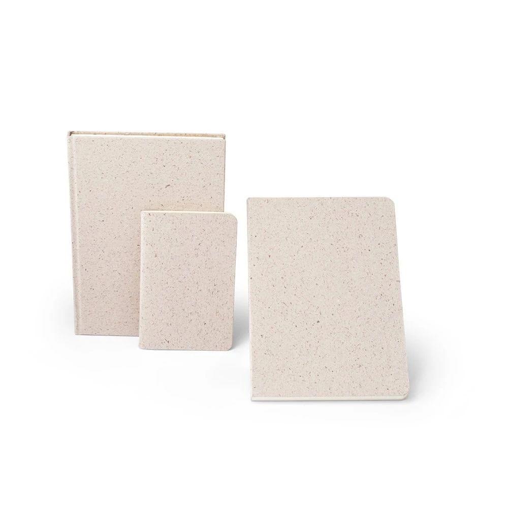 ORGANIC RIGID. A5 anteckningsblock med hårt omslag tillverkat av ekologiskt elefantmaterial (80%)