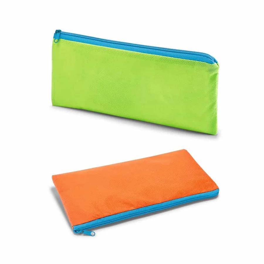 COLORIT. Pennfodral med dragkedja i non-woven