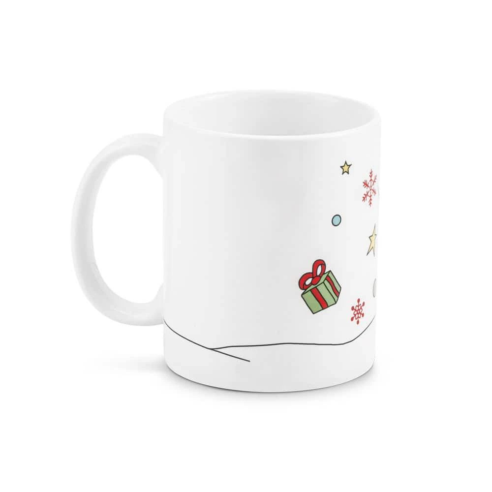 Julmugg med present- och snöflingemotiv.