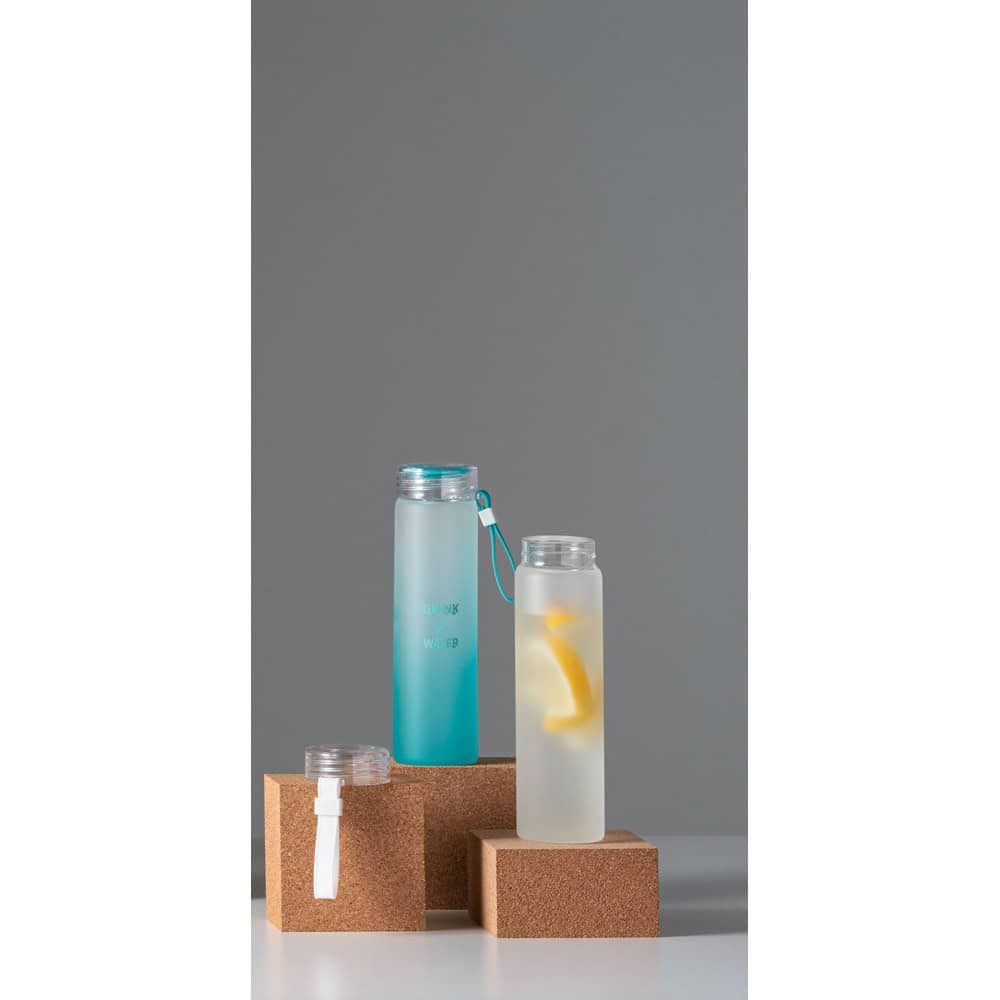 WILLIAMS. Flaska i borosilikatglas och lock AS 470 mL