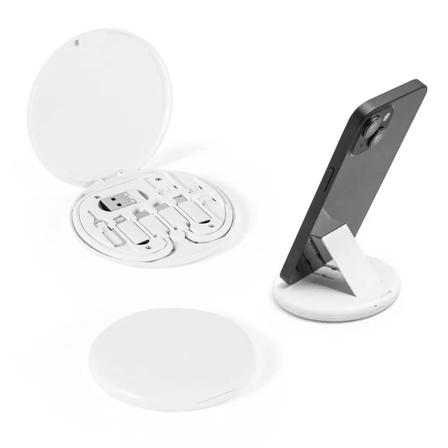SYSTROM. 100 % återvunnen ABS (100 % rABS) supersnabb laddningskabel och adapterset