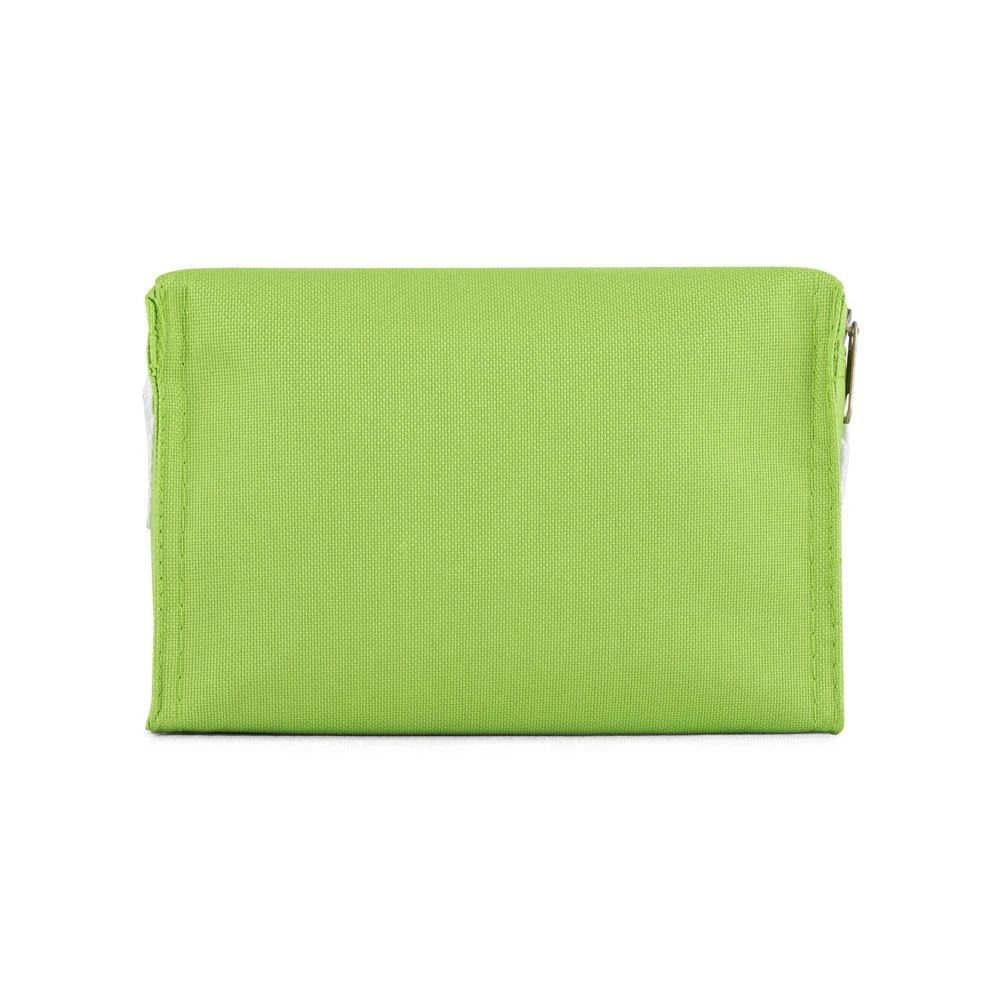Kylväska 3L i grönt av slitstark 600D-nylon, perfekt för kalla drycker och mat på resan.