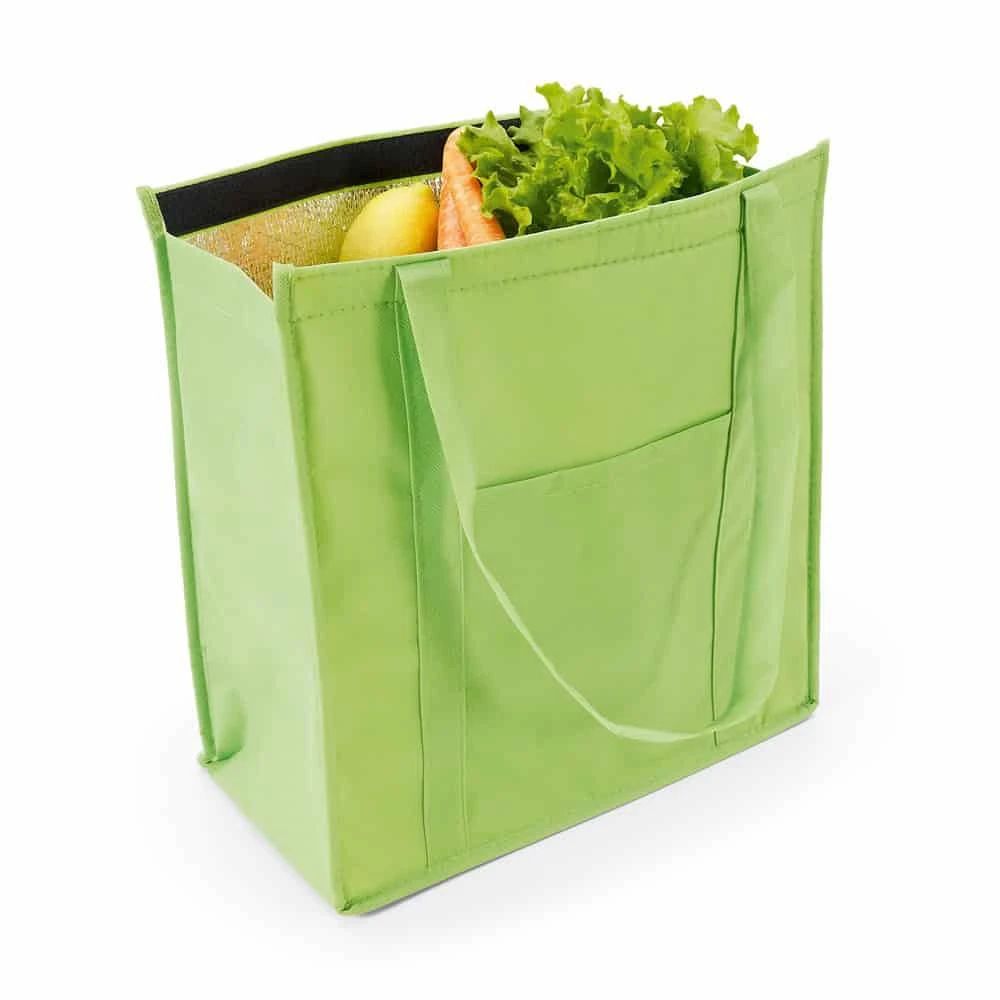 Miljövänlig kylväska i grönt, perfekt för matvaror och shopping.