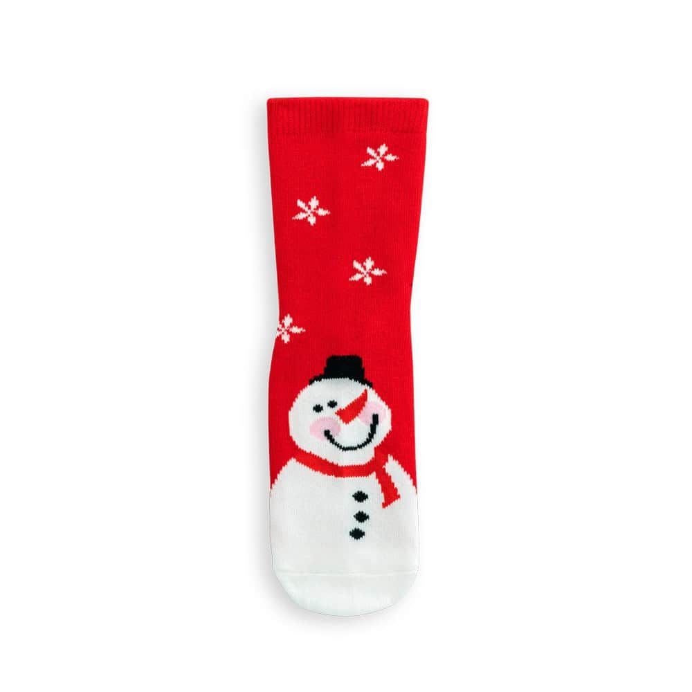 Röd julstrumpa med snögubbe och snöflingor, barnvänlig design.