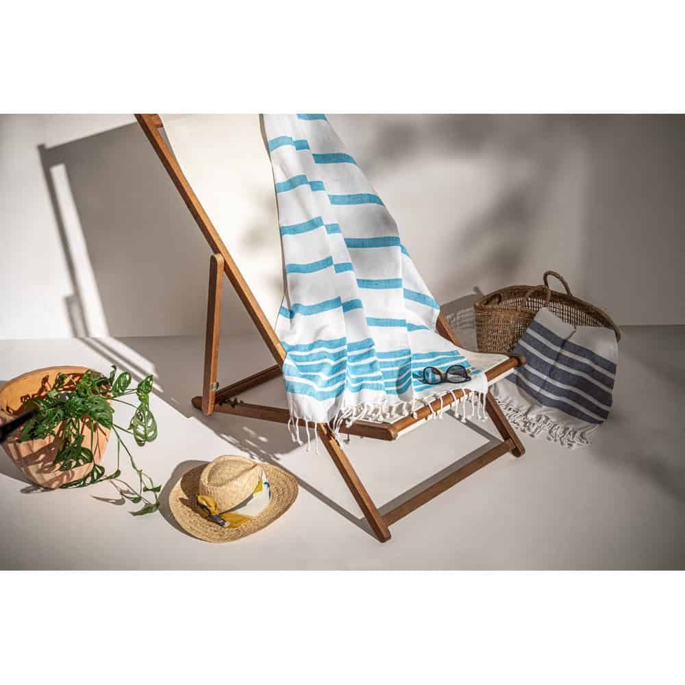SARDENHA. Strandhandduk i bomull (70 % återvunnen) och polyester (30 % återvunnen) (180 g/m²)