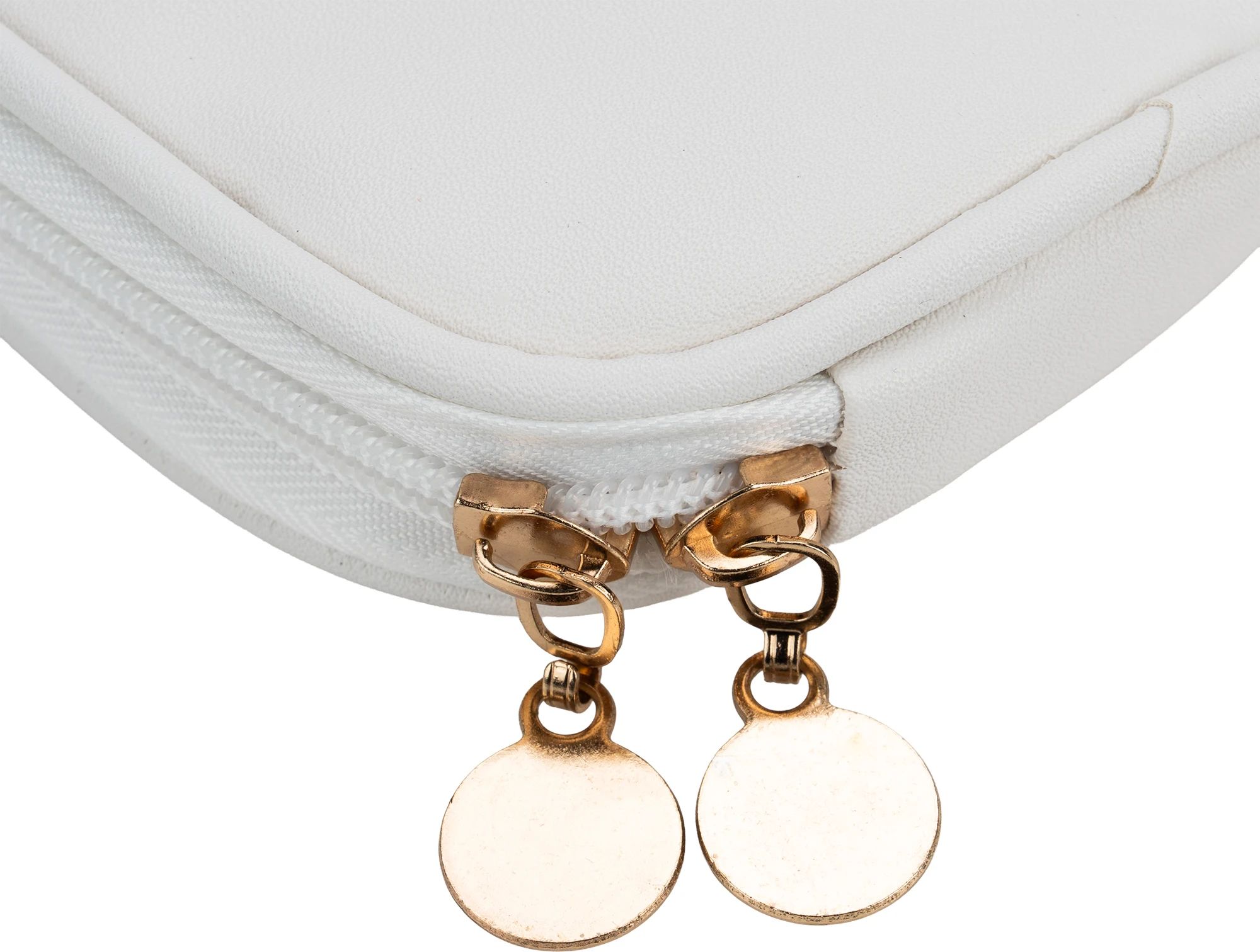 Cosmetic bag