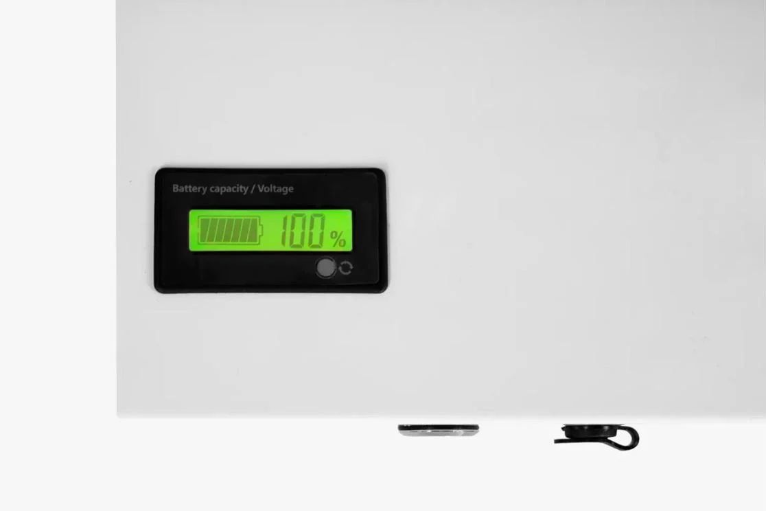 Batteriindikator på ljuslådans bas