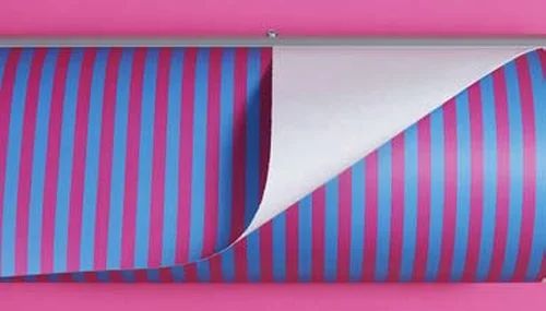Presentpapper med randigt tryck